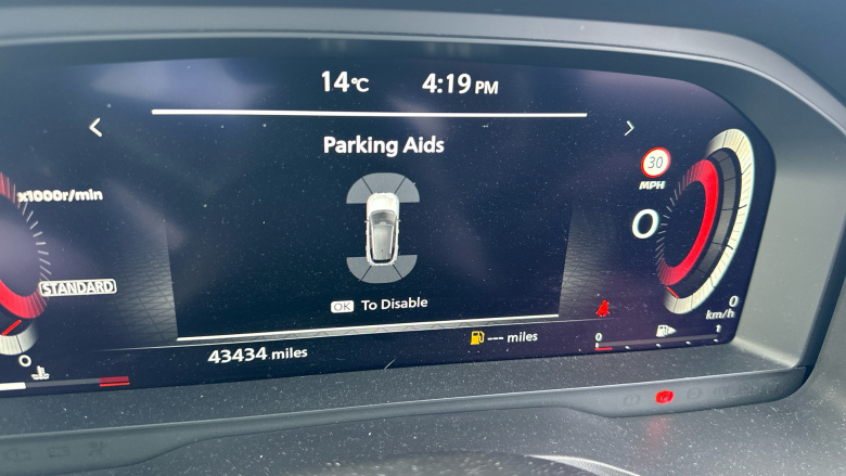 Nissan Qashqai 1.3 DiG-T MH N-Connecta 5dr Petrol Hatchback